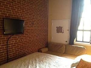 3rd image of 11-15 N 2nd St #205