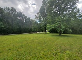 842 Camp Belle Air Rd, Sparta, TN 38583