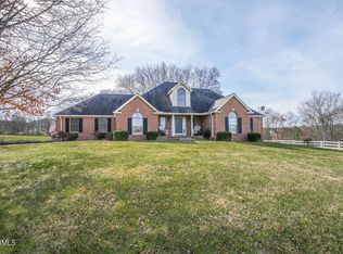 421 Keeble Rd, Maryville, TN 37804