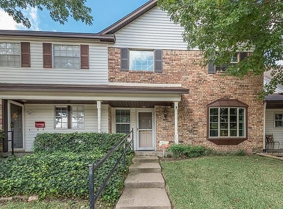 2nd image of 5003 Buttonwood Ln