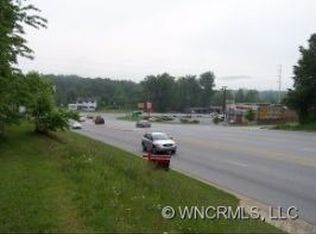 12 Airport Rd, Arden, NC 28704