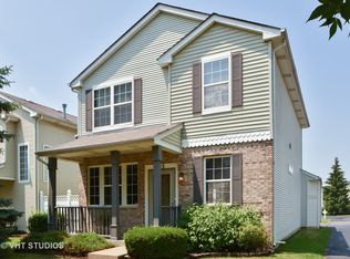 65 Freesia Ct, Romeoville, IL 60446