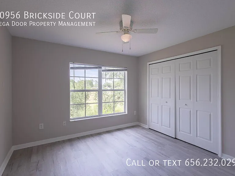 10956 Brickside Ct — Photo 25
