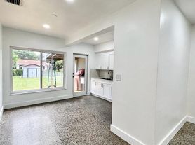 11020 NE 10th Ave, Miami, FL