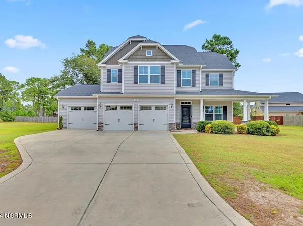 602 Pennywort Court, Sneads Ferry, NC 28460