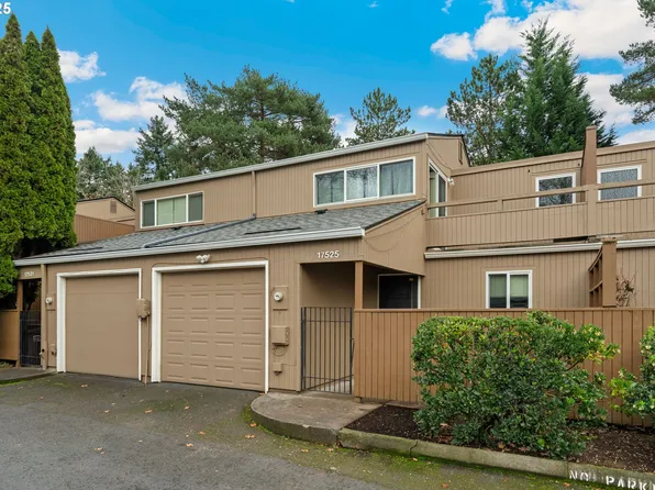 17525 NW Shorewood Dr, Beaverton, OR 97006