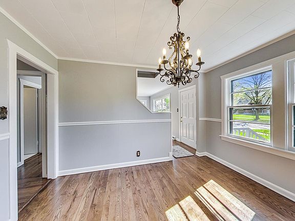 5th image of 239 Nora Ave