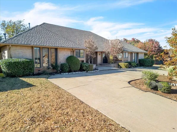 4048 Spyglass Rd, Oklahoma City, OK 73120