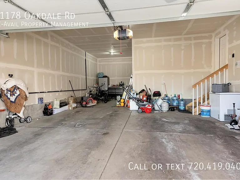 11178 Oakdale Rd — Photo 29