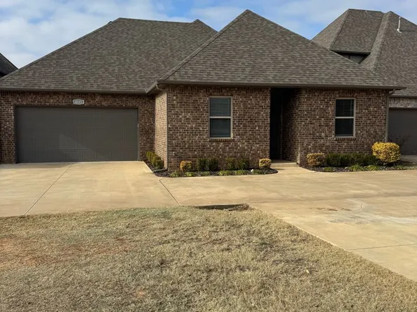 4715 Enclave Pl, Norman, OK 73072