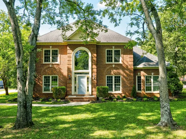 1622 Wexford Dr, Murfreesboro, TN 37129