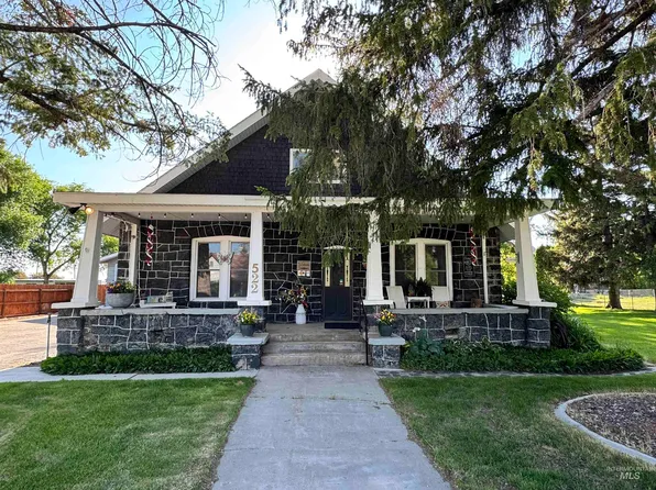 522 N Apple St, Shoshone, ID 83352