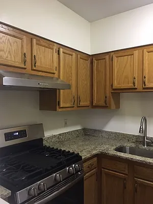 Rented by Eva M. Daniels Realty | media 8