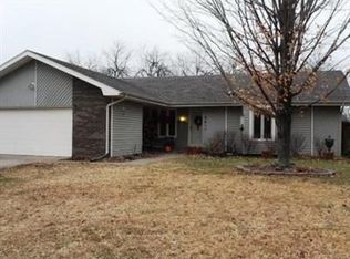 2811 W Maplewood St, Springfield, MO 65807