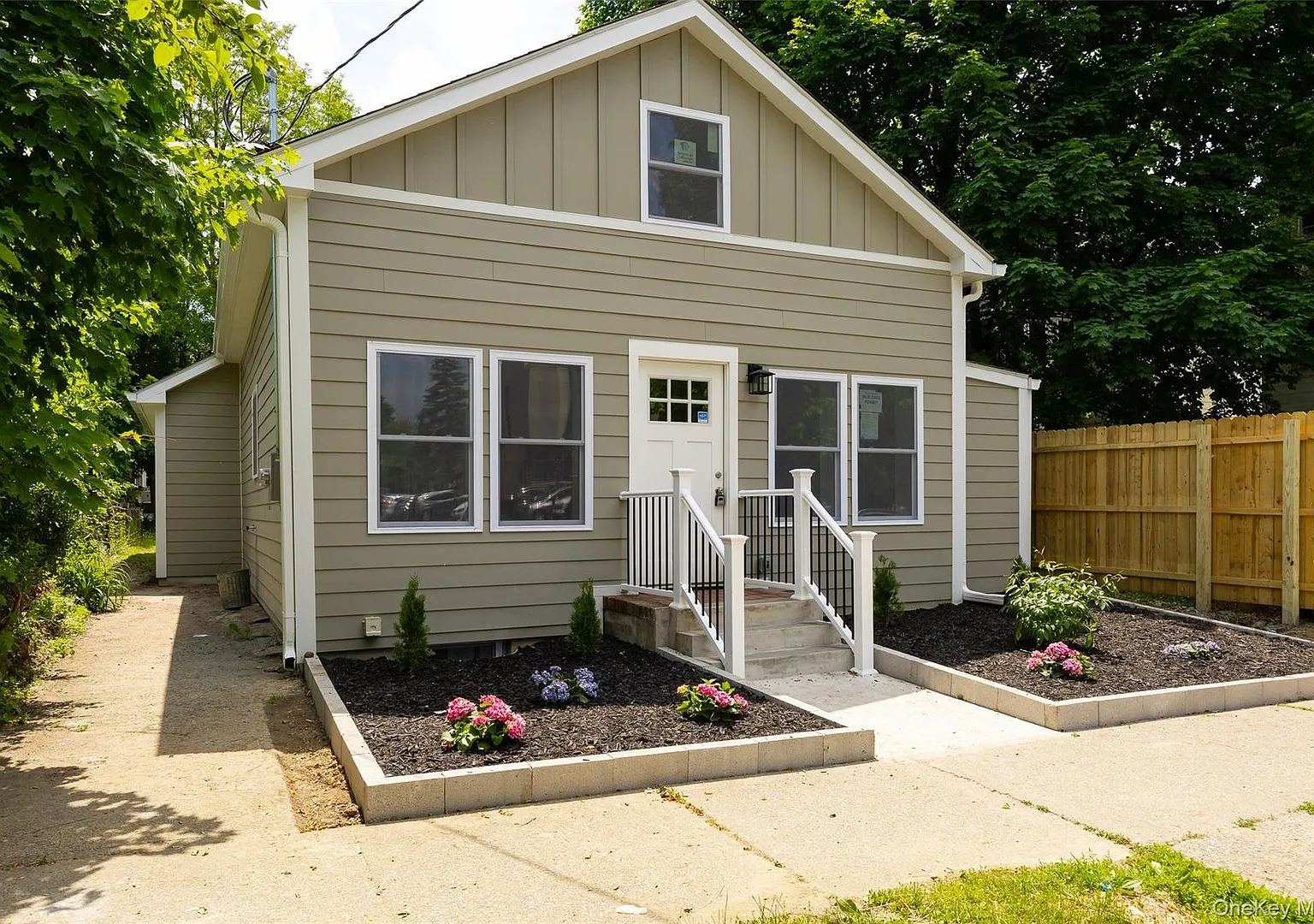 3 bed, 2.5 bath, 1700 sqft, $3,000 — Photo 4