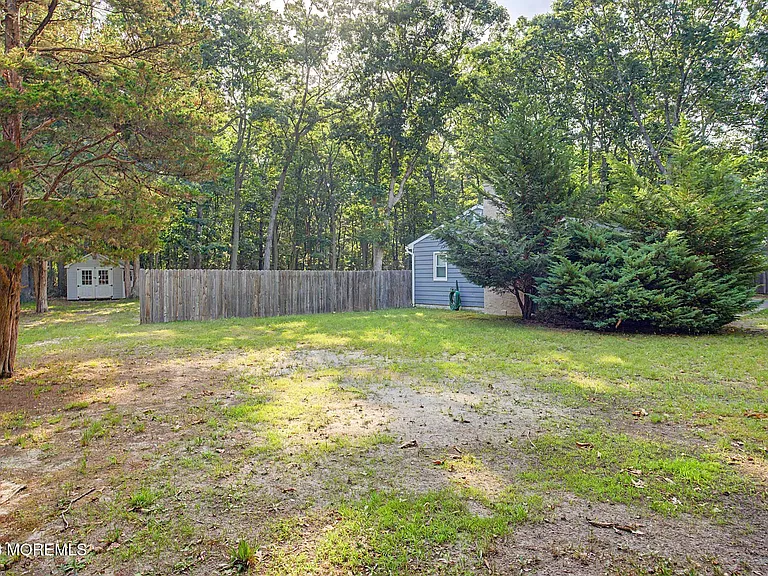 26 Frenchs Ln — Photo 3