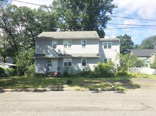 40 Paul St, Edison, NJ 08817