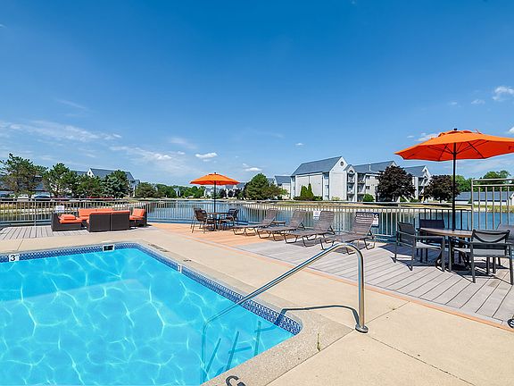 3rd image of 3100 Waterchase Way SW #2955-107