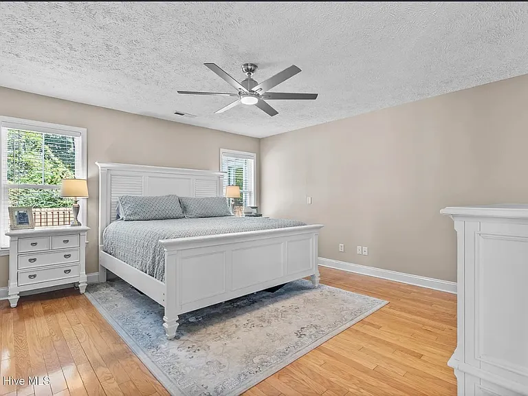 513 Catamaran Dr — Photo 20