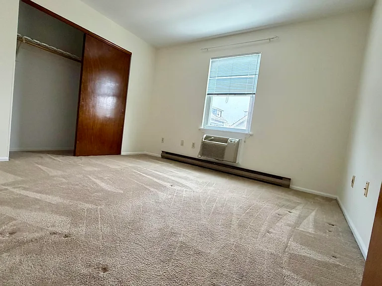 65 Whitefield Ave #212 — Photo 12
