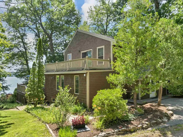 8-11 River Road, Barrington, NH 03825