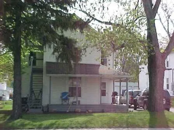616 N Main St, Bowling Green, OH 43402