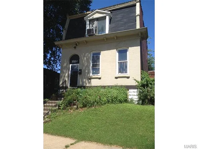 2221 Keokuk St photo 1