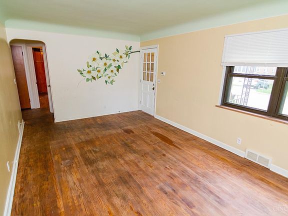 5th image of 6749 Richard Ave