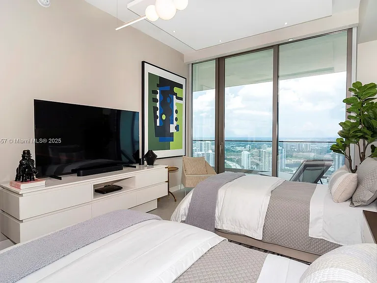 18975 Collins Ave #4102 — Photo 43