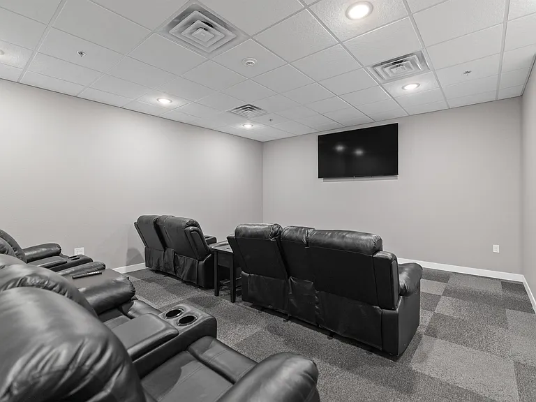 Creekside Heights Apartments, LLC — Photo 10
