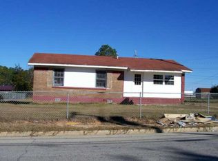 118 9th Ave NW, Moultrie, GA 31768