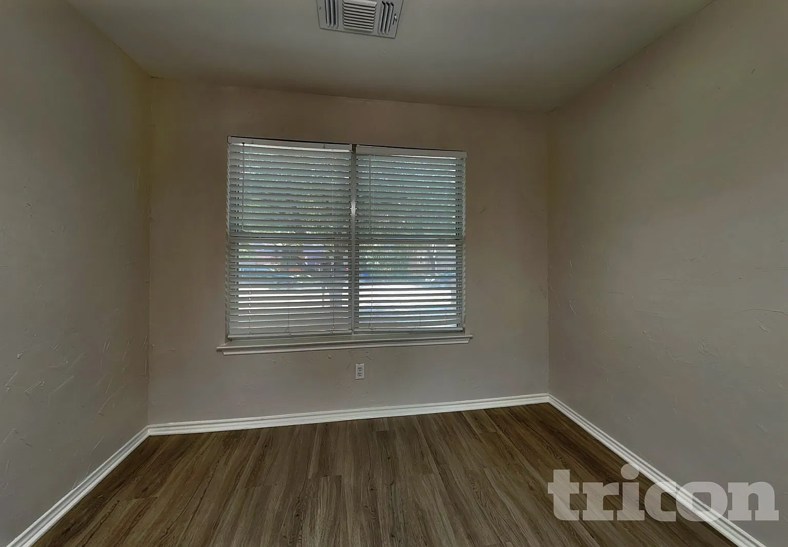 375 Copper Mountain New Braunfels TX — Photo 3