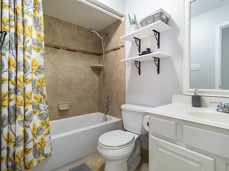 13414 Creek Springs Dr — Photo 21