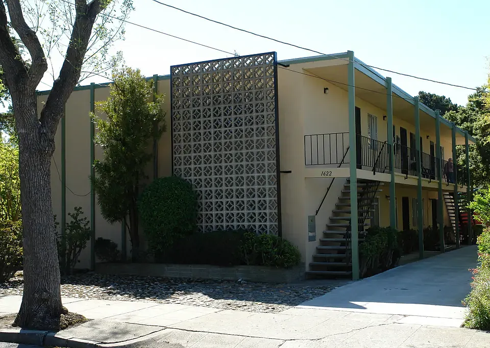 1622 Parker St #3