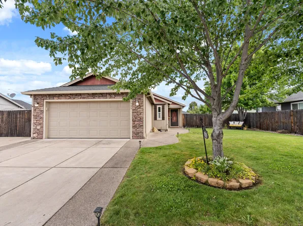 3929 Connor Dr, White City, OR 97503
