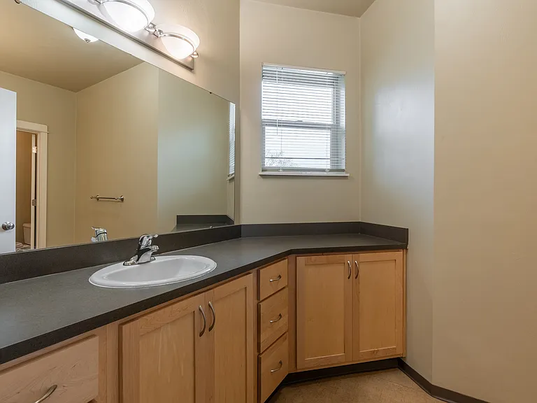 3x1.5 Bathroom