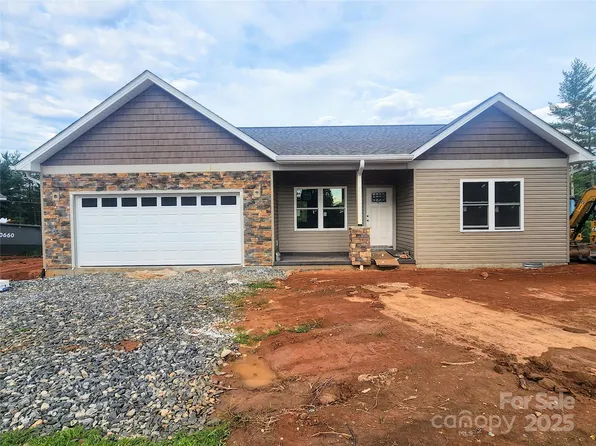 65 Eller Ford Rd, Weaverville, NC 28787