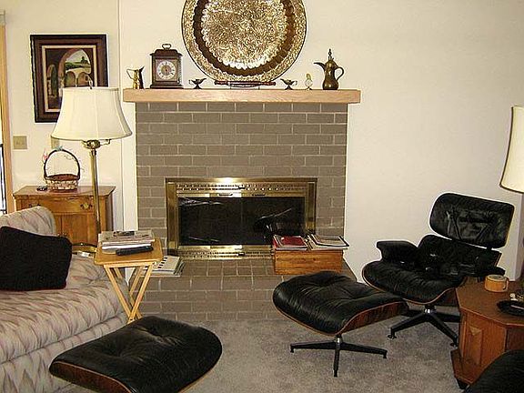 Comfortable Living Room