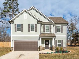 201 Obsidium Ct, Gibsonville, NC 27249