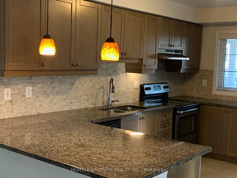 208 Sarah Cline Dr — Photo 7