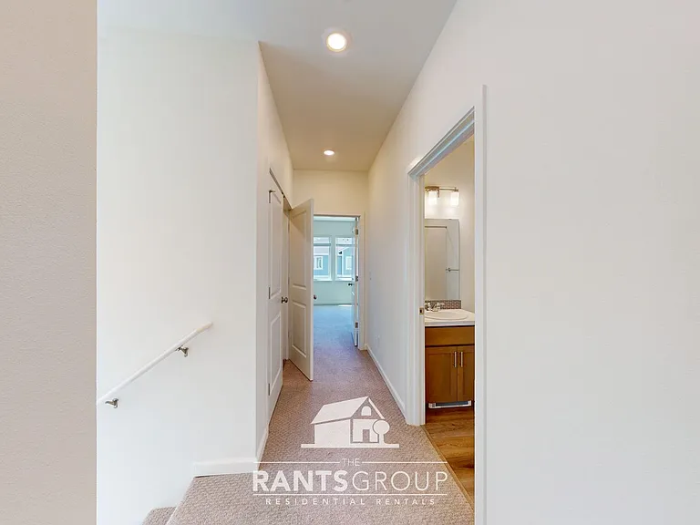 1653 Starlight Ln SW — Photo 36