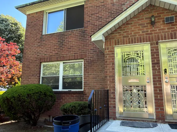 56-40 175th Pl #A, Fresh Meadows, NY 11365