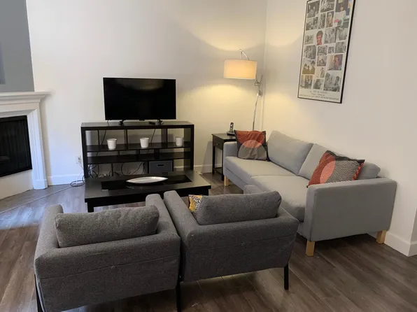11112 La Maida St Unit 11, North Hollywood, CA 91601