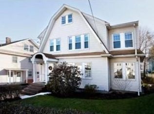 10-12 Ricker Rd, Newton, MA 02458