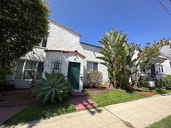 4th image of 3738-46 Florida St