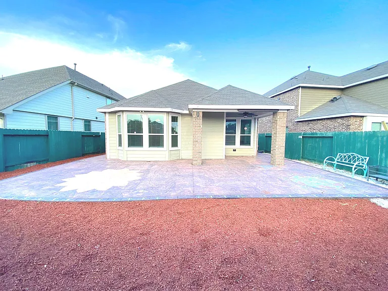 29880 Dovetail Bluff Ln — Photo 13