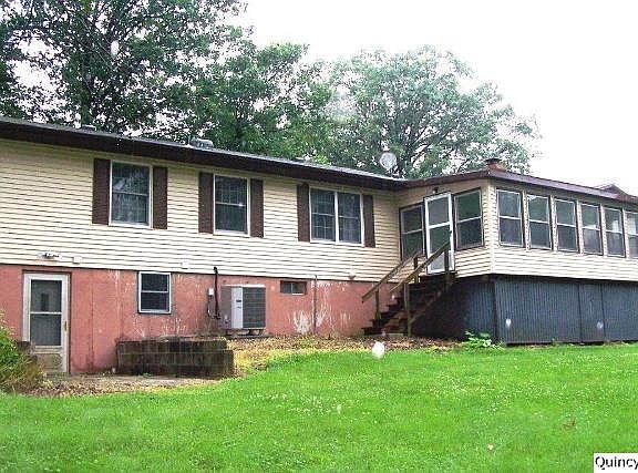 Home for Sale in Payson, IL $189,900
