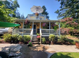 693 N River Rd, Cottage Grove, OR 97424
