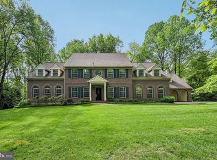 2 Bittersweet Dr, West Chester, PA 19382