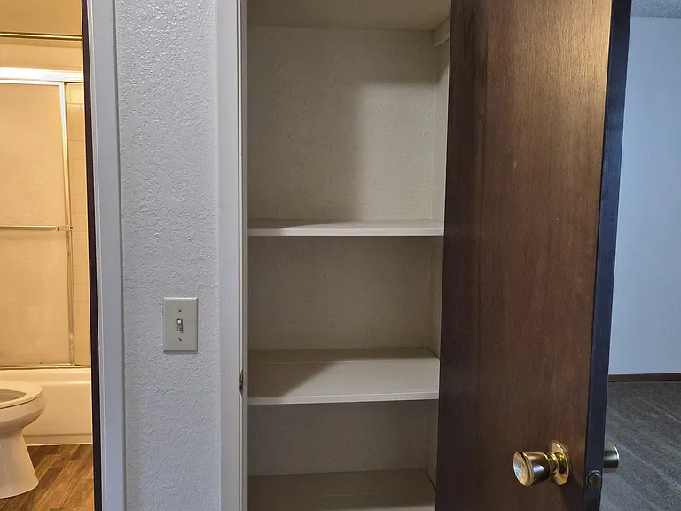 910 W Church St #3 — Photo 19